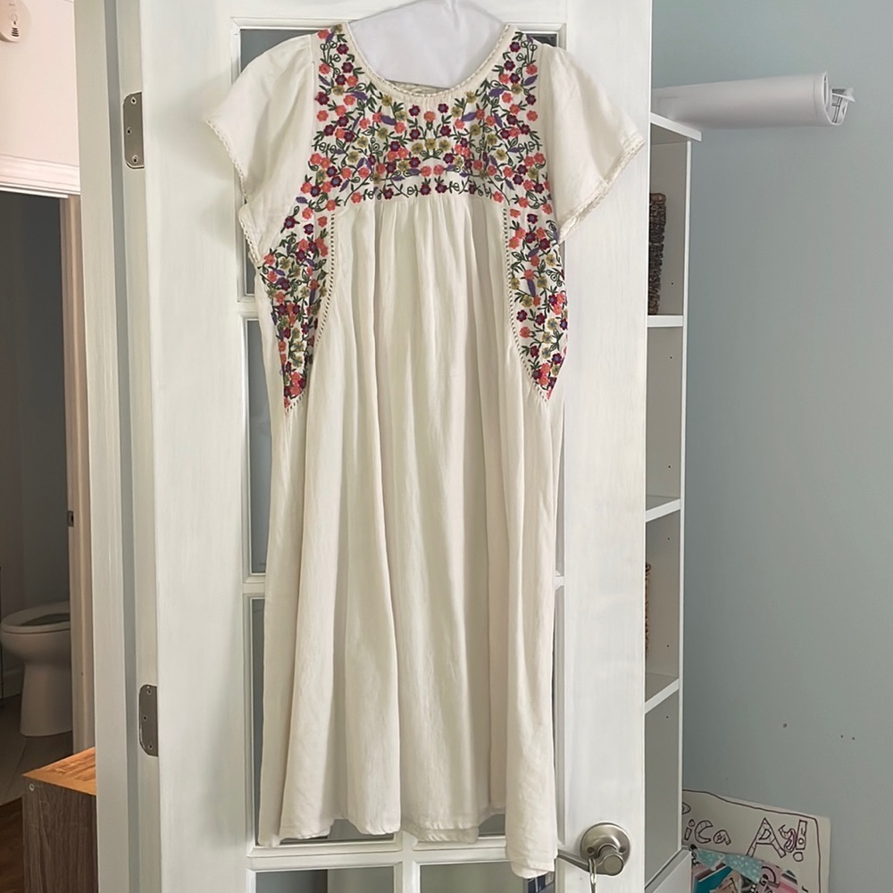 World Market White dress with floral design